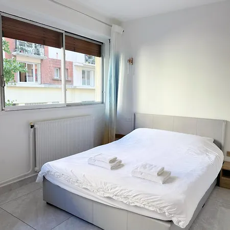 Bed & Breakfast Elegant And Comfortable Jouvenet