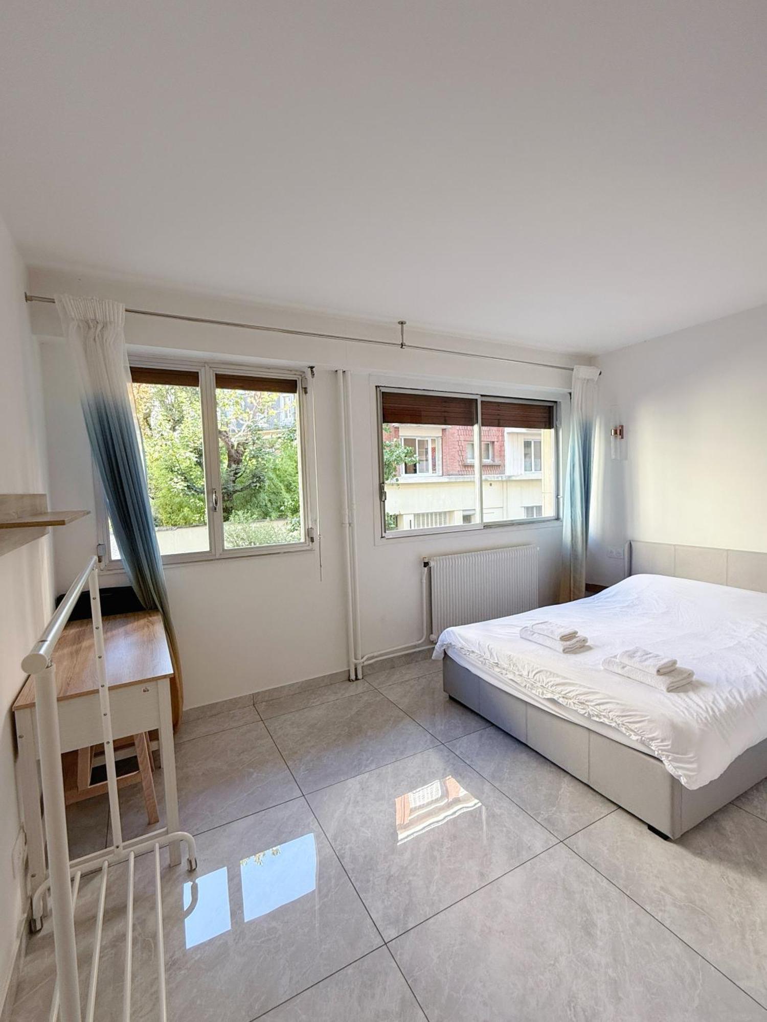 Elegant And Comfortable Jouvenet 4* Paris