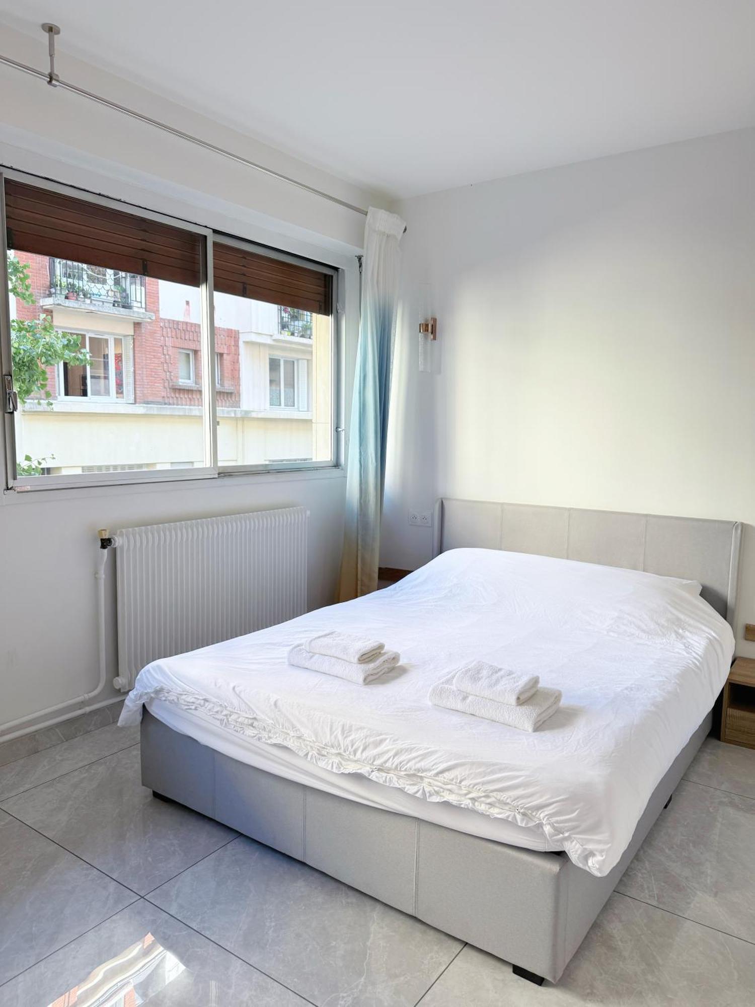 Bed & Breakfast Elegant And Comfortable Jouvenet